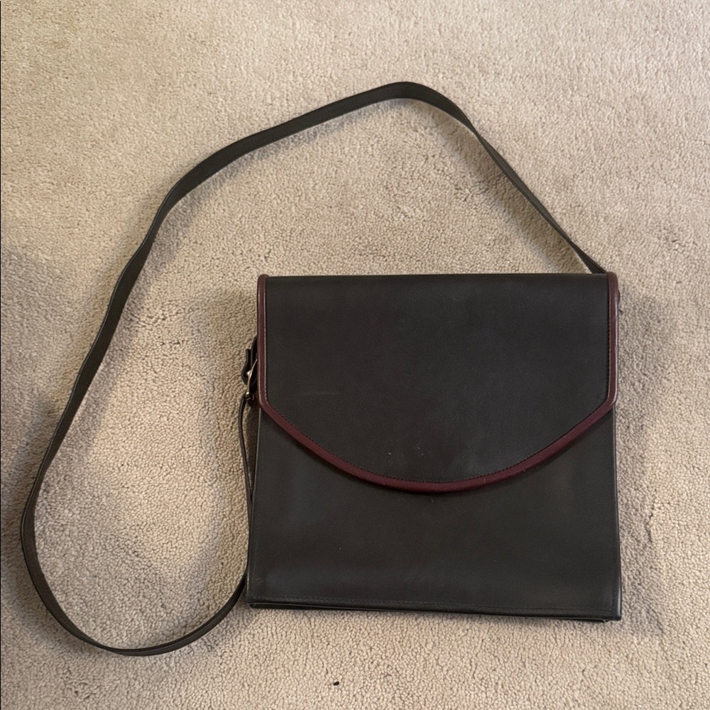 Vintage Black and Burgundy Leather  Women's Bag